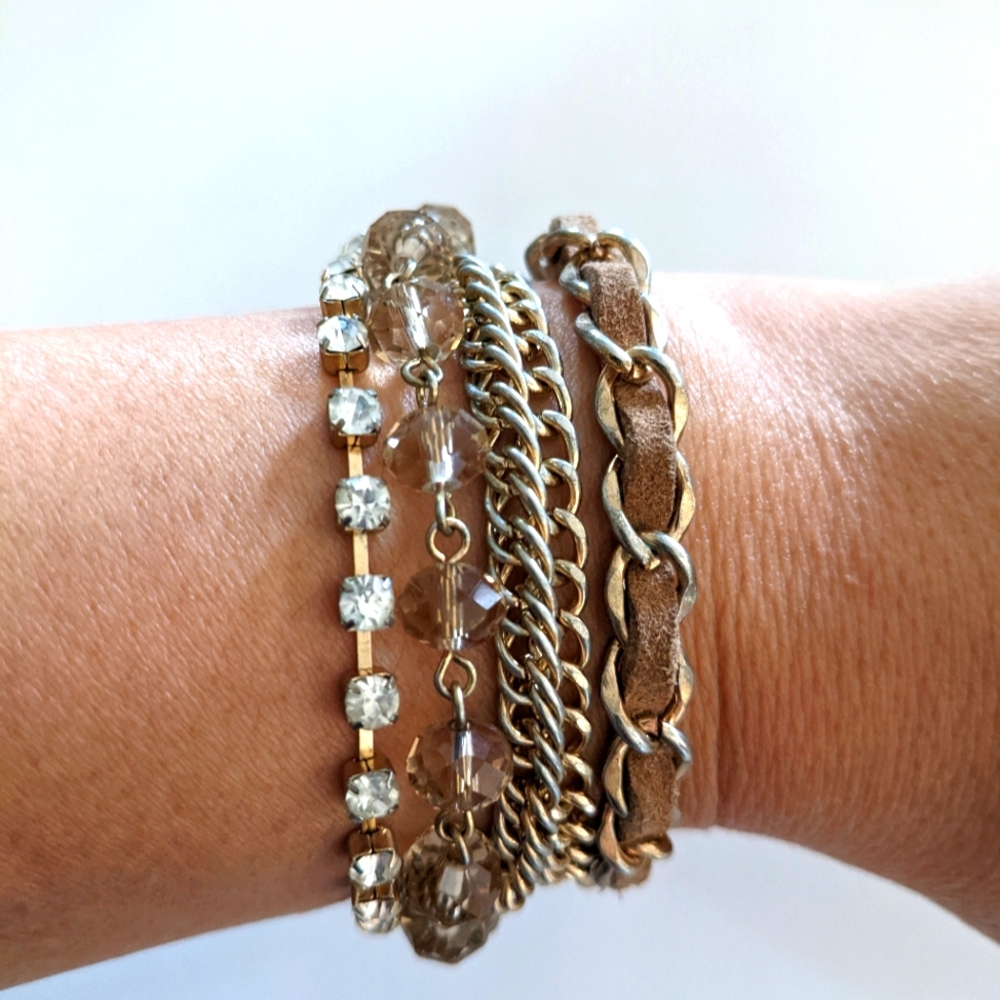 🎊3/$20 SALE🎊 5-Strands Mix Metal Chain Leather Crystal Bracelet